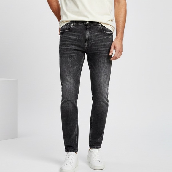 Zara Other - Zara Men’s Black Straight Leg Cropped Jeans - Size 34